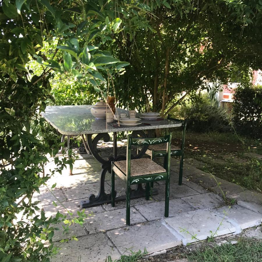 Casina Mozart Lecce Bed & Breakfast Magliano Екстериор снимка